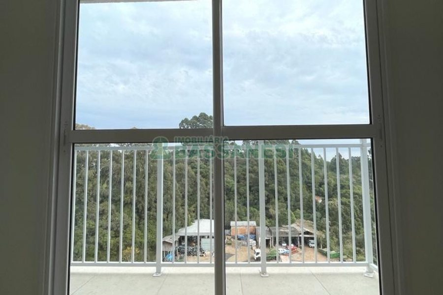 Apartamento com 56m², 2 dormitórios, 1 vaga, no bairro Cidade Nova em Caxias do Sul para Alugar