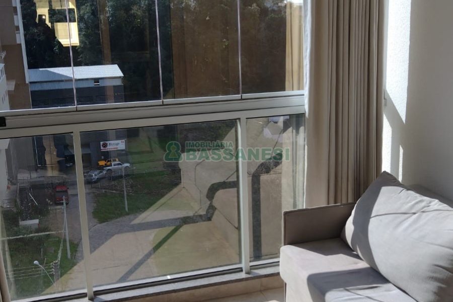 Apartamento com 83m², 1 dormitório, 1 vaga, no bairro Panazzolo em Caxias do Sul para Comprar