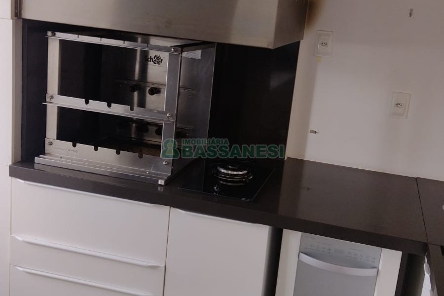 Apartamento com 83m², 1 dormitório, 1 vaga, no bairro Panazzolo em Caxias do Sul para Comprar