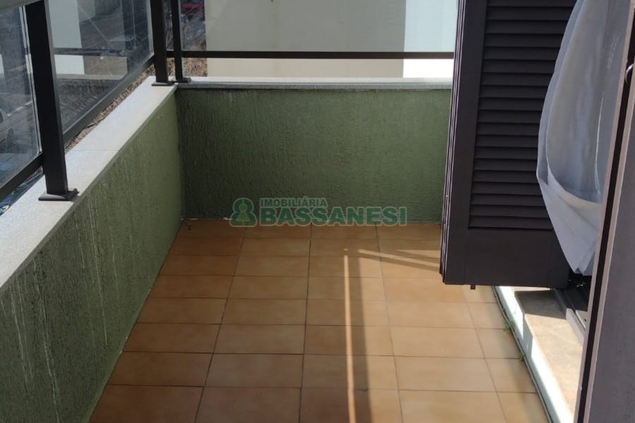 Apartamento com 263m², 4 dormitórios, 2 vagas, no bairro Centro em Caxias do Sul para Comprar
