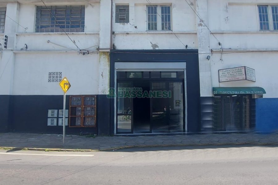 Loja com 114m², no bairro Lourdes em Caxias do Sul para Alugar