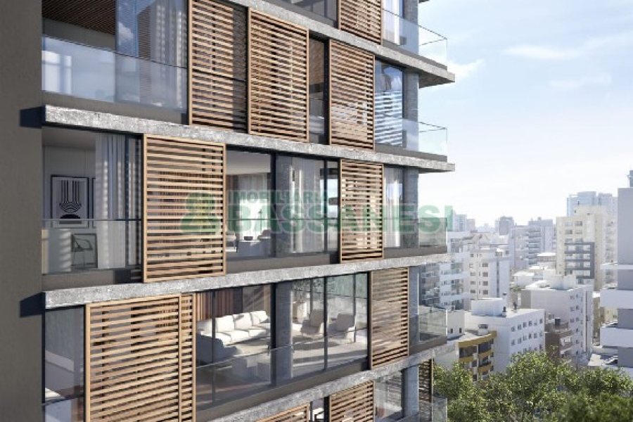 Apartamento com 199m², 3 dormitórios, 4 vagas, no bairro Exposição em Caxias do Sul para Comprar