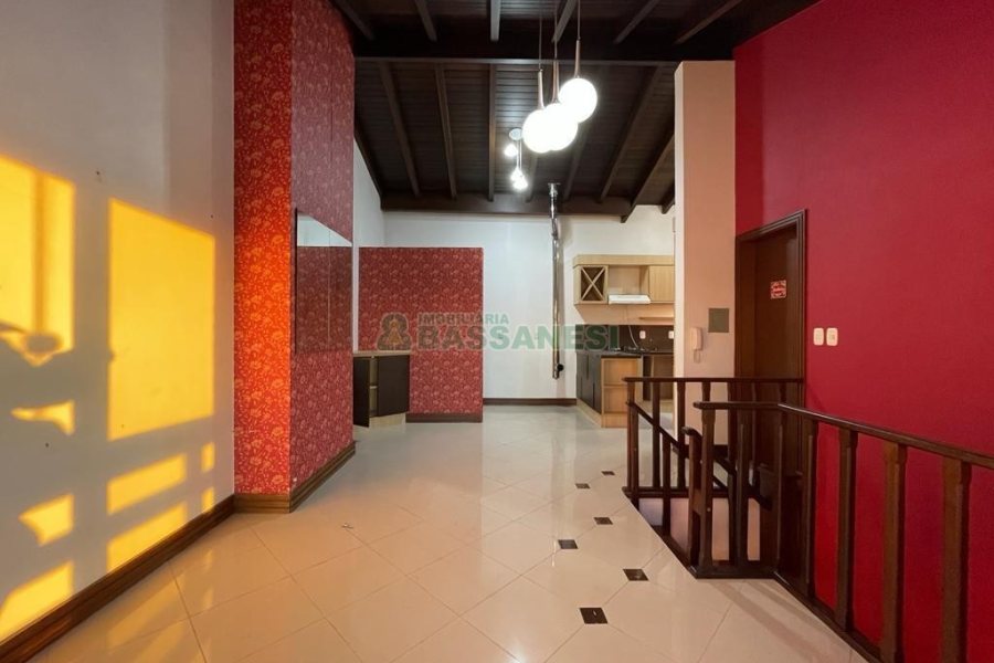 Apartamento com 210m², 3 dormitórios, 1 vaga, no bairro Sagrada Família em Caxias do Sul para Comprar