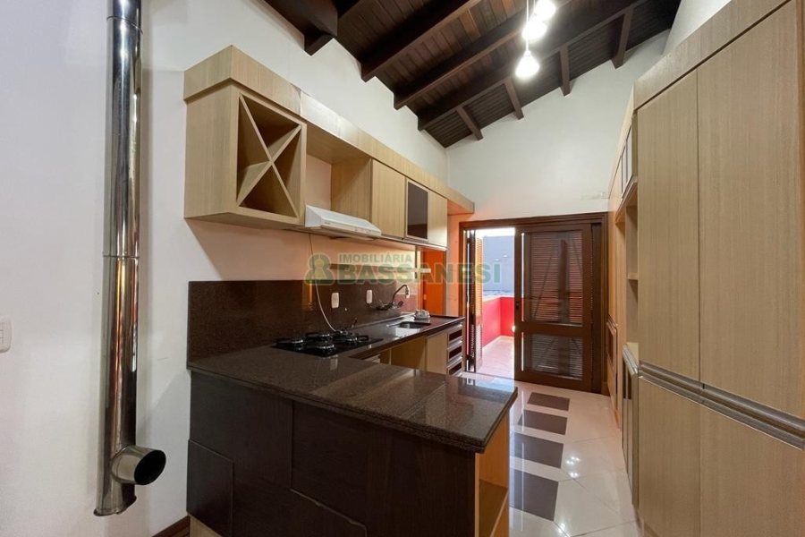 Apartamento com 210m², 3 dormitórios, 1 vaga, no bairro Sagrada Família em Caxias do Sul para Comprar