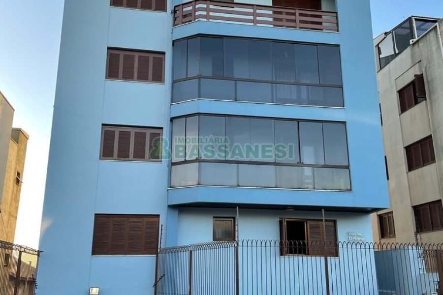 Apartamento com 210m², 3 dormitórios, 1 vaga, no bairro Sagrada Família em Caxias do Sul para Comprar