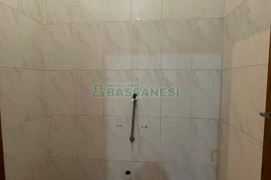 Loja com 105m², no bairro Sagrada Família em Caxias do Sul para Alugar