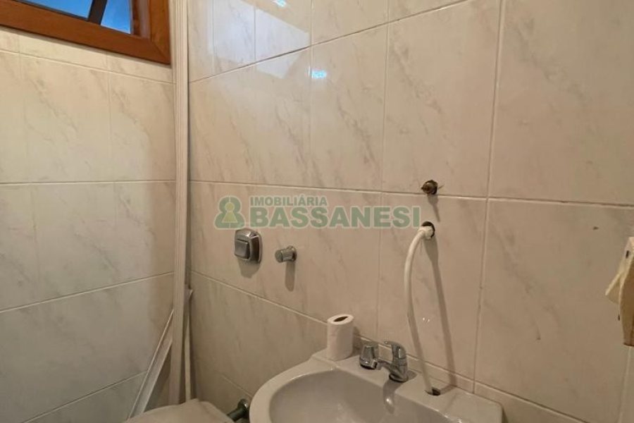 Loja com 105m², no bairro Sagrada Família em Caxias do Sul para Alugar