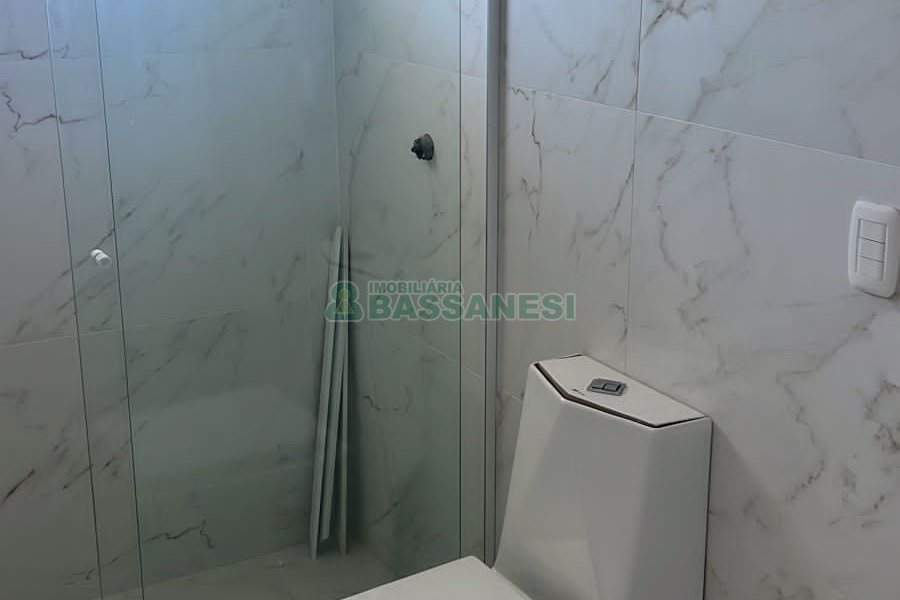 Apto/Cobertura com 216m², 3 dormitórios, 2 vagas, no bairro Desvio Rizzo em Caxias do Sul para Comprar