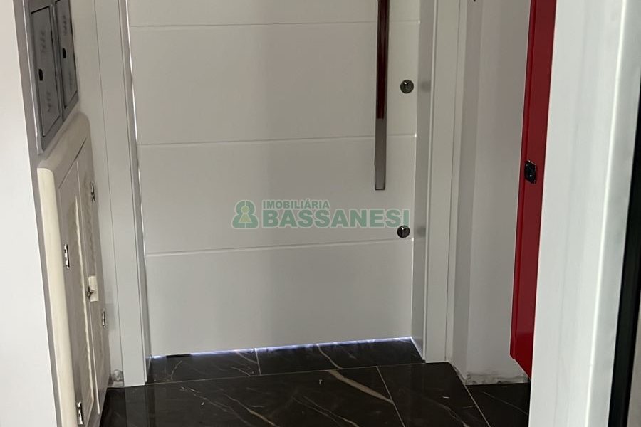 Apto/Cobertura com 216m², 3 dormitórios, 2 vagas, no bairro Desvio Rizzo em Caxias do Sul para Comprar