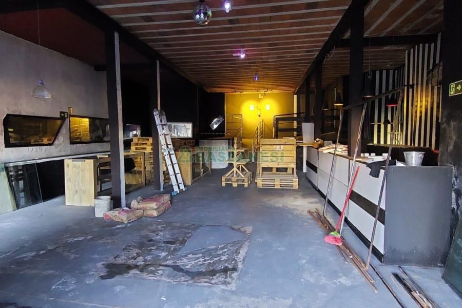 Pavilhão com 150m², no bairro São Leopoldo em Caxias do Sul para Alugar