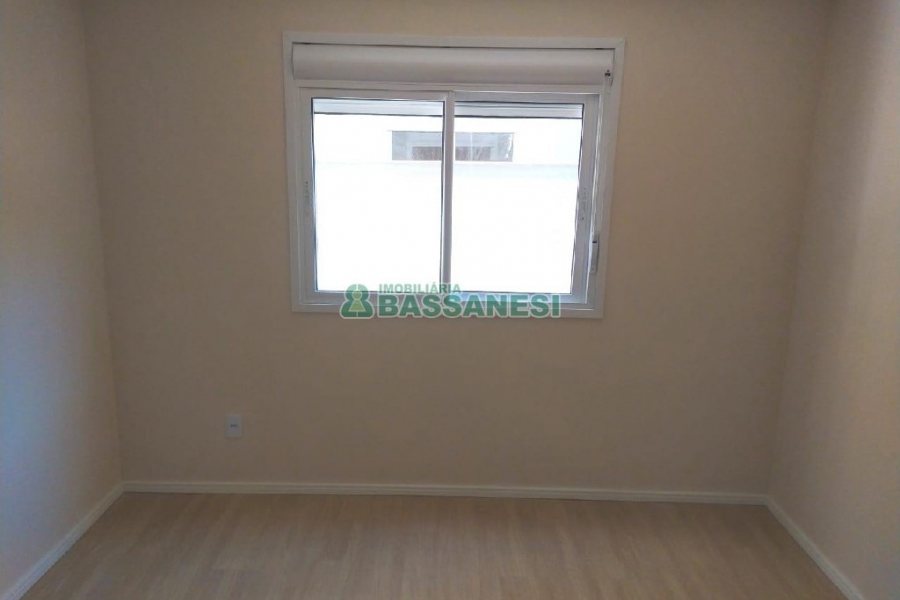 Apartamento com 60m², 2 dormitórios, 1 vaga, no bairro Salgado Filho em Caxias do Sul para Alugar