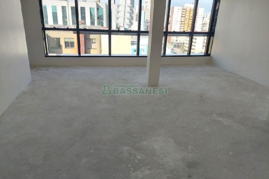 Sala com 51m², 1 vaga, no bairro Centro em Caxias do Sul para Comprar