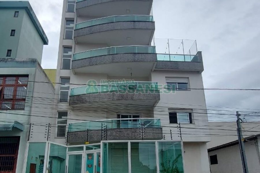 Loja com 60m², no bairro Rio Branco em Caxias do Sul para Alugar