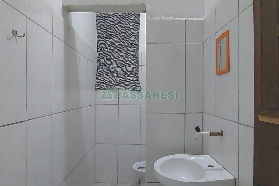 Loja com 170m², no bairro Centro em Caxias do Sul para Alugar