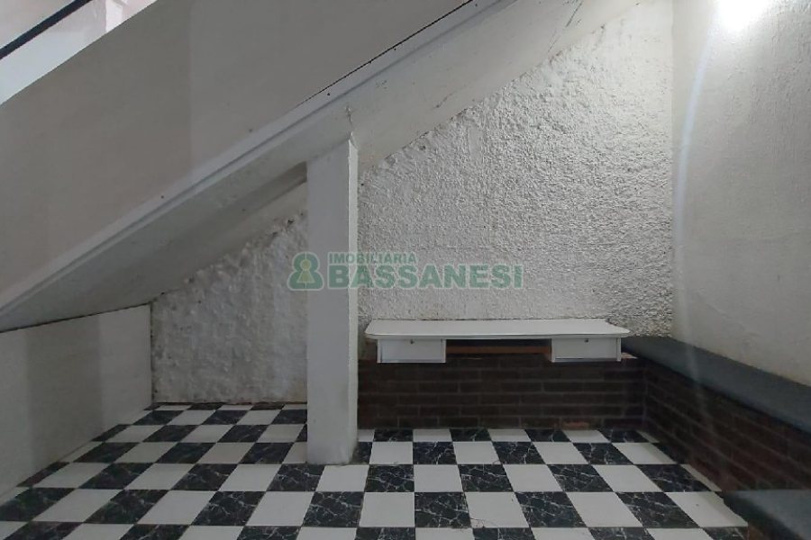 Loja com 170m², no bairro Centro em Caxias do Sul para Alugar