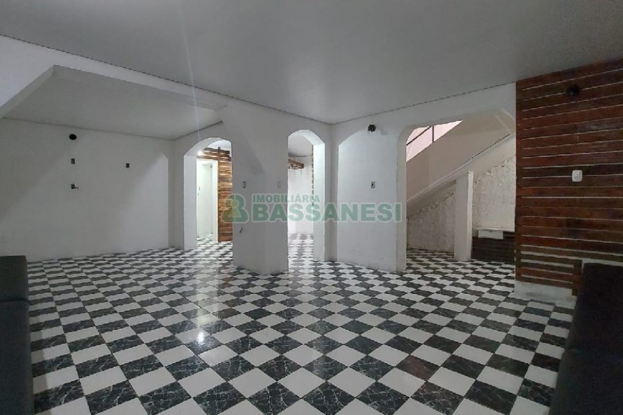 Loja com 170m², no bairro Centro em Caxias do Sul para Alugar