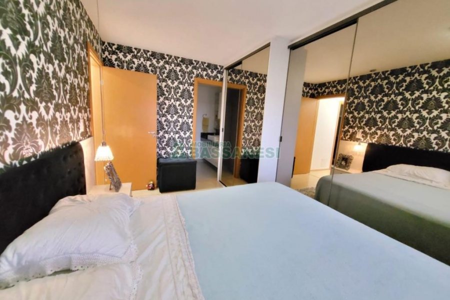 Apto Mobiliado com 70m², 2 dormitórios, 2 vagas, no bairro Madureira em Caxias do Sul para Alugar