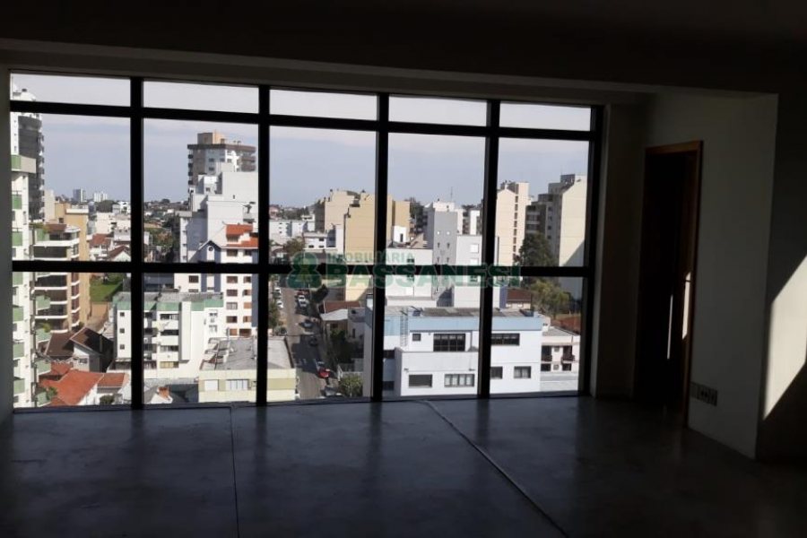 Sala com 68m², 1 vaga, no bairro Rio Branco em Caxias do Sul para Comprar
