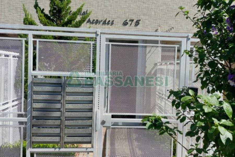 Apartamento, 3 dormitórios, 2 vagas, no bairro Rio Branco em Caxias do Sul para Comprar