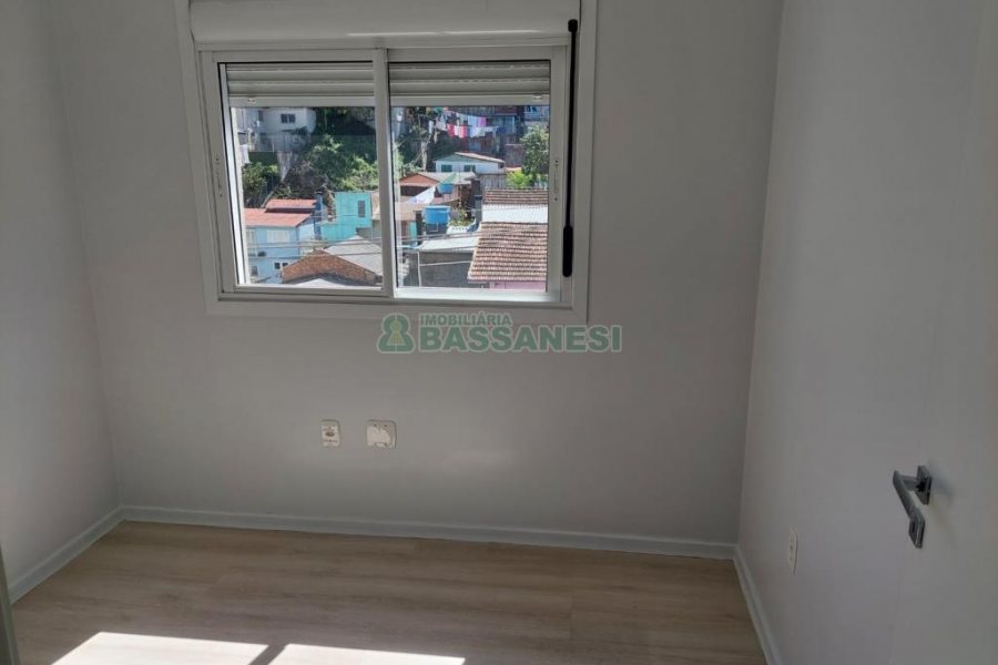 Apartamento, 3 dormitórios, 2 vagas, no bairro Rio Branco em Caxias do Sul para Comprar