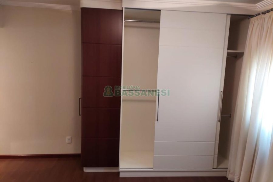 Apartamento com 163m², no bairro Cristo Redentor em Caxias do Sul para Comprar