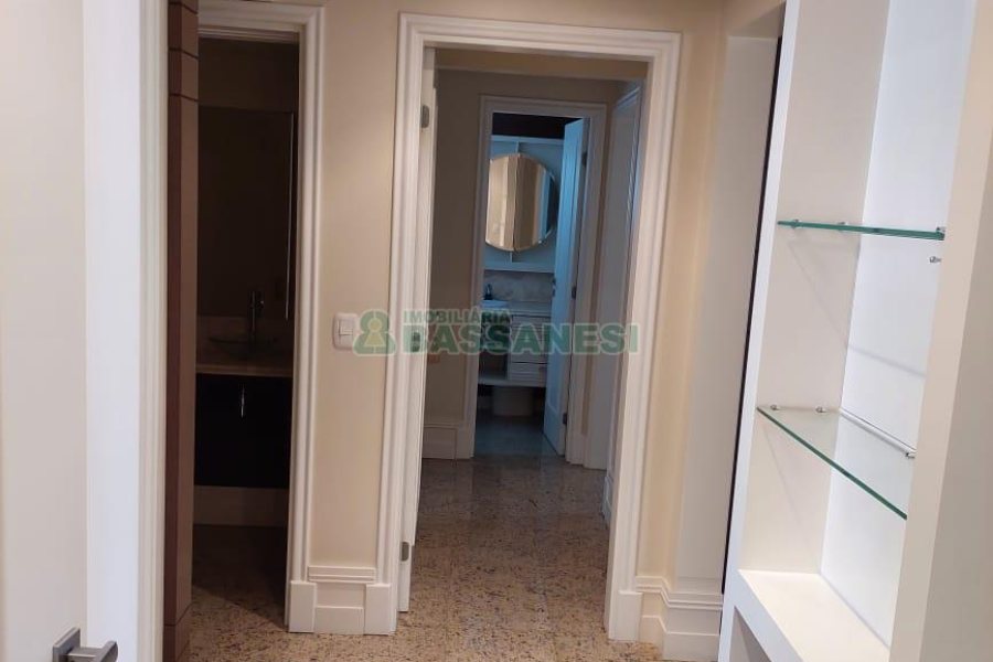 Apartamento com 163m², no bairro Cristo Redentor em Caxias do Sul para Comprar