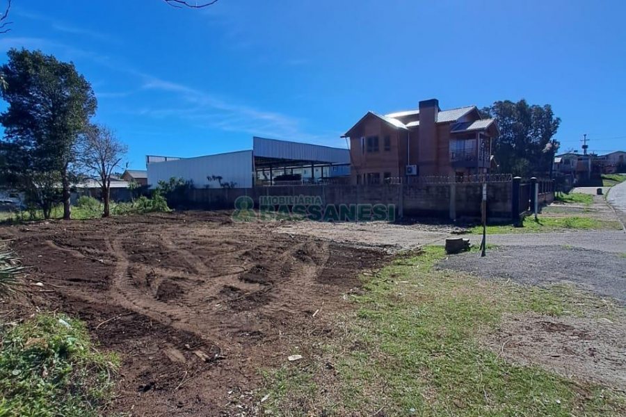 Terreno, no bairro Nossa Senhora do Rosário em Caxias do Sul para Comprar