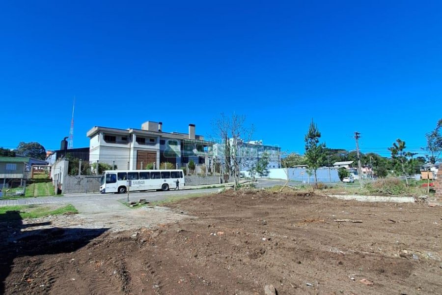 Terreno, no bairro Nossa Senhora do Rosário em Caxias do Sul para Comprar