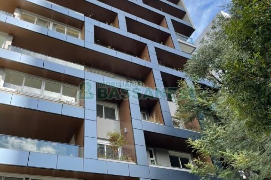 Apartamento com 272m², 3 dormitórios, no bairro Exposição em Caxias do Sul para Comprar