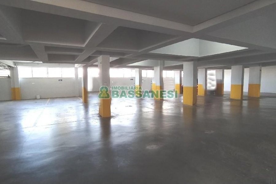 Apartamento com 160m², 3 dormitórios, 4 vagas, no bairro Charqueadas em Caxias do Sul para Alugar