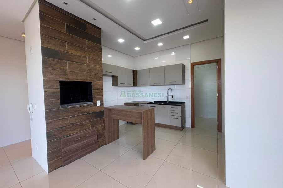 Apartamento com 160m², 3 dormitórios, 4 vagas, no bairro Charqueadas em Caxias do Sul para Alugar