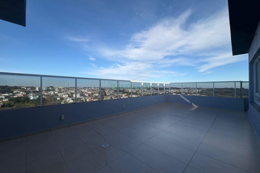 Apartamento com 160m², 3 dormitórios, 4 vagas, no bairro Charqueadas em Caxias do Sul para Alugar