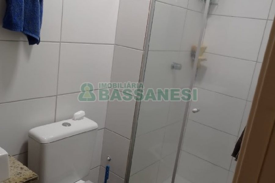 Apartamento com 47m², 2 dormitórios, 1 vaga, no bairro Morada dos Alpes em Caxias do Sul para Comprar