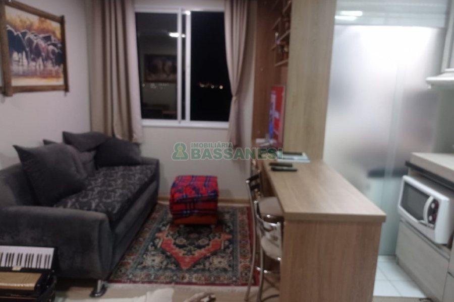 Apartamento com 47m², 2 dormitórios, 1 vaga, no bairro Morada dos Alpes em Caxias do Sul para Comprar