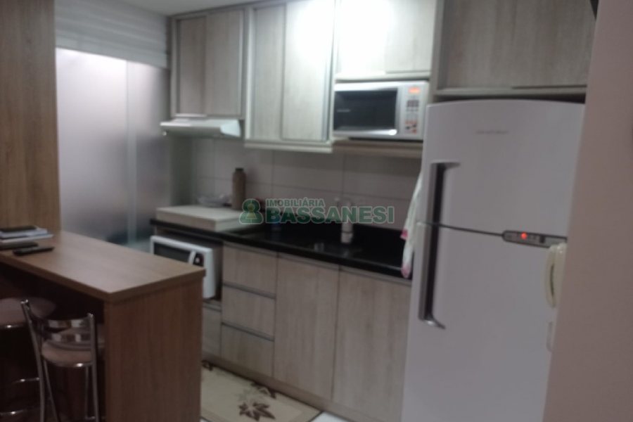 Apartamento com 47m², 2 dormitórios, 1 vaga, no bairro Morada dos Alpes em Caxias do Sul para Comprar