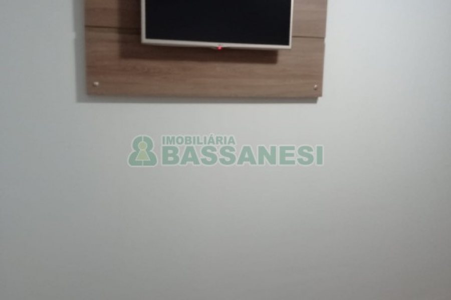 Apartamento com 47m², 2 dormitórios, 1 vaga, no bairro Morada dos Alpes em Caxias do Sul para Comprar