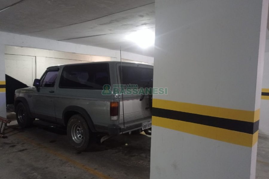 Apartamento com 47m², 2 dormitórios, 1 vaga, no bairro Morada dos Alpes em Caxias do Sul para Comprar