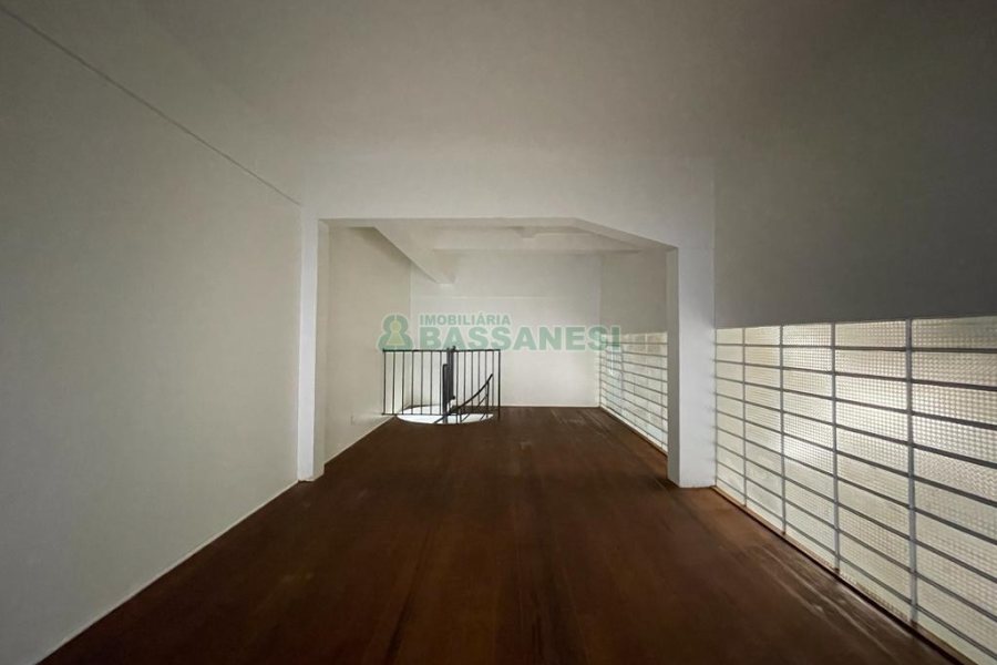 Loja com 106m², no bairro Centro em Caxias do Sul para Alugar