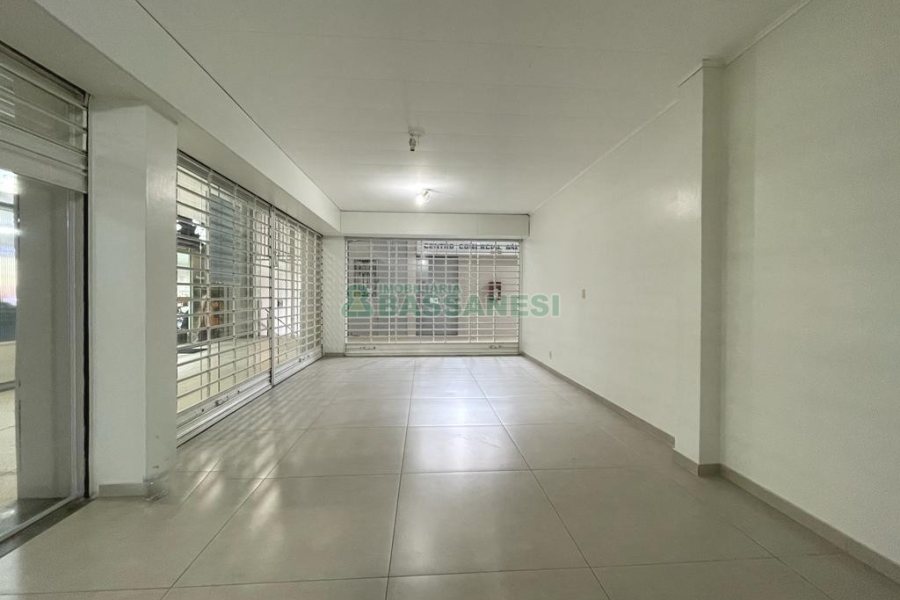 Loja com 106m², no bairro Centro em Caxias do Sul para Alugar