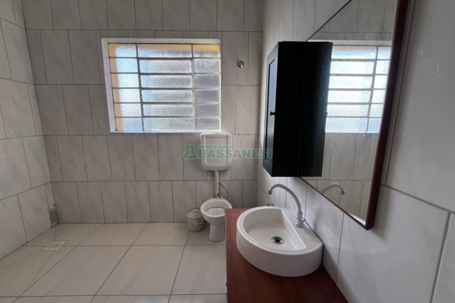Apartamento com 280m², 3 dormitórios, no bairro Centro em Caxias do Sul para Alugar