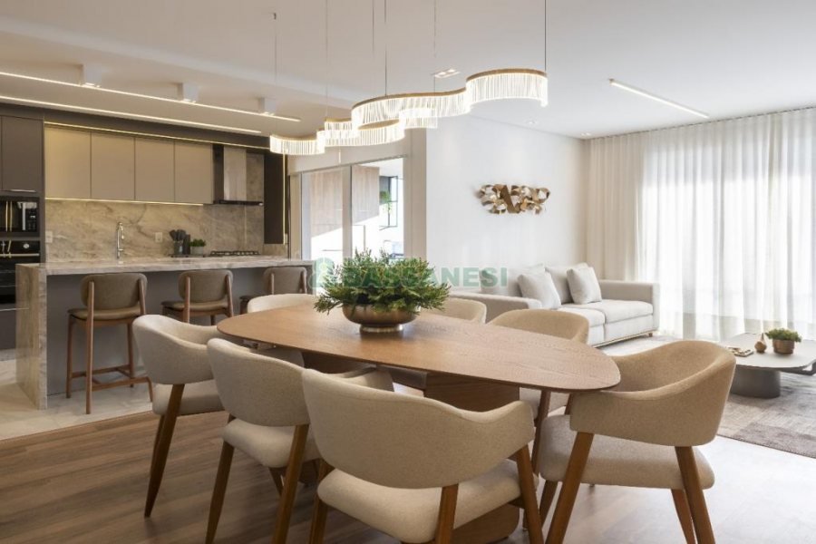 Apartamento com 182m², 3 dormitórios, 2 vagas, no bairro Exposição em Caxias do Sul para Comprar