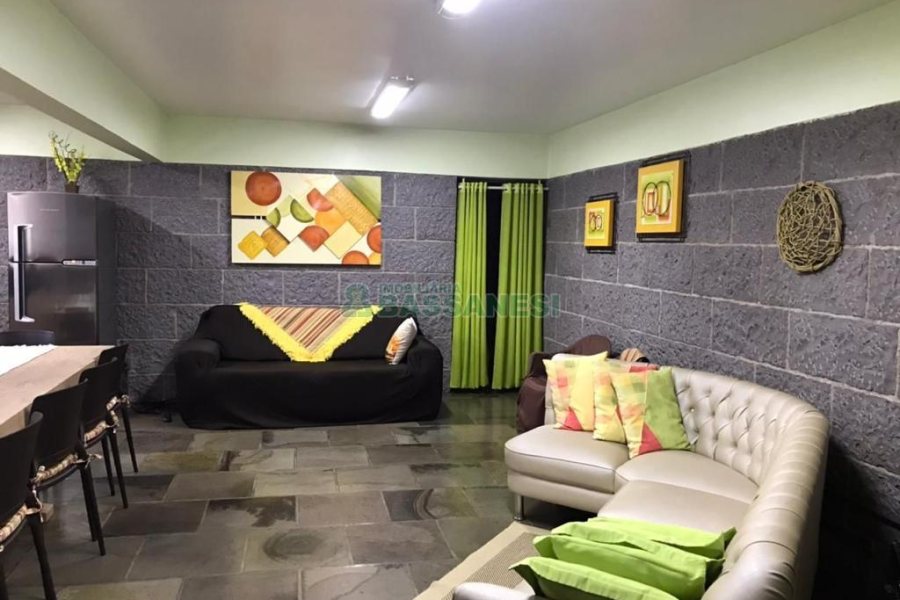 Casa com 410m², 3 dormitórios, no bairro Bela Vista em Caxias do Sul para Comprar