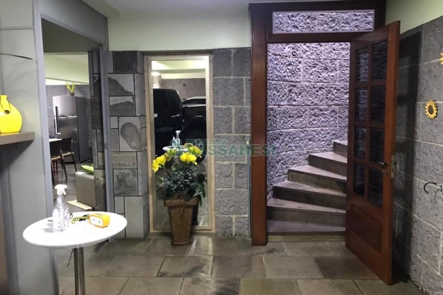 Casa com 410m², 3 dormitórios, no bairro Bela Vista em Caxias do Sul para Comprar