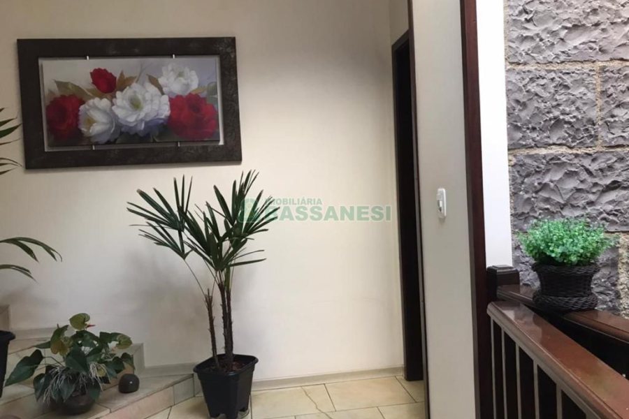 Casa com 410m², 3 dormitórios, no bairro Bela Vista em Caxias do Sul para Comprar