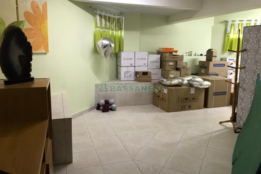 Casa com 410m², 3 dormitórios, no bairro Bela Vista em Caxias do Sul para Comprar