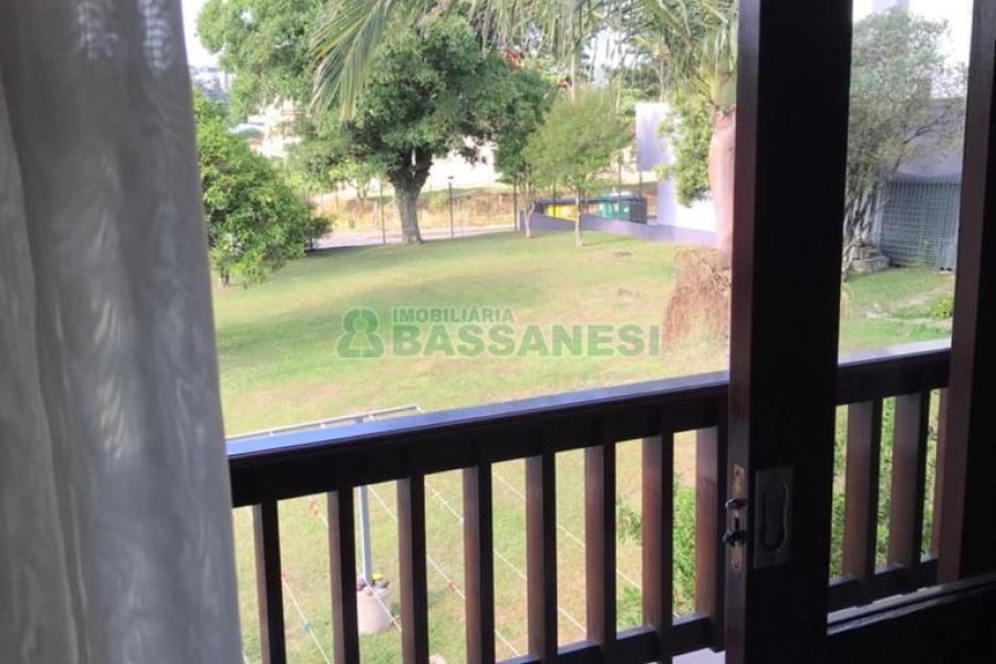 Casa com 410m², 3 dormitórios, no bairro Bela Vista em Caxias do Sul para Comprar