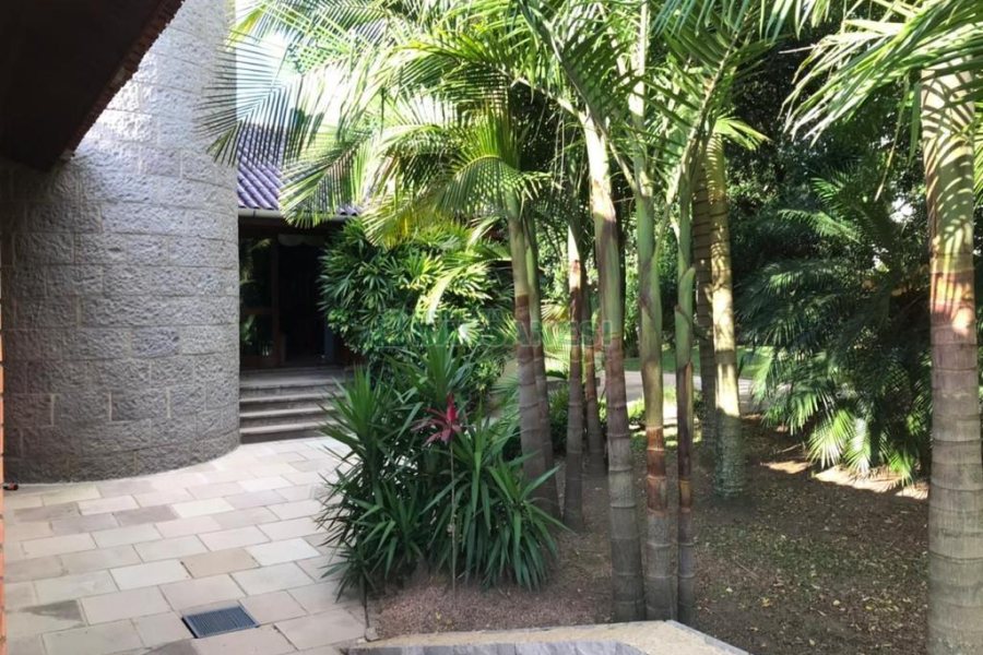 Casa com 410m², 3 dormitórios, no bairro Bela Vista em Caxias do Sul para Comprar