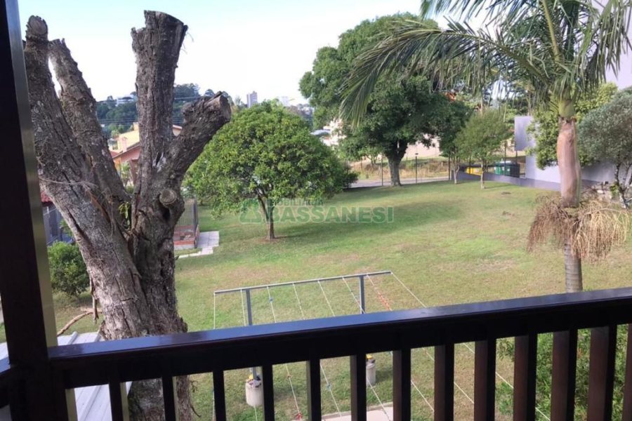 Casa com 410m², 3 dormitórios, no bairro Bela Vista em Caxias do Sul para Comprar