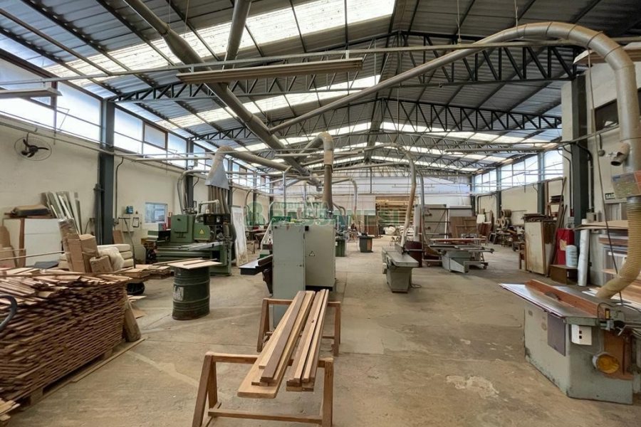 Pavilhão com 1400m², no bairro Bela Vista em Caxias do Sul para Alugar