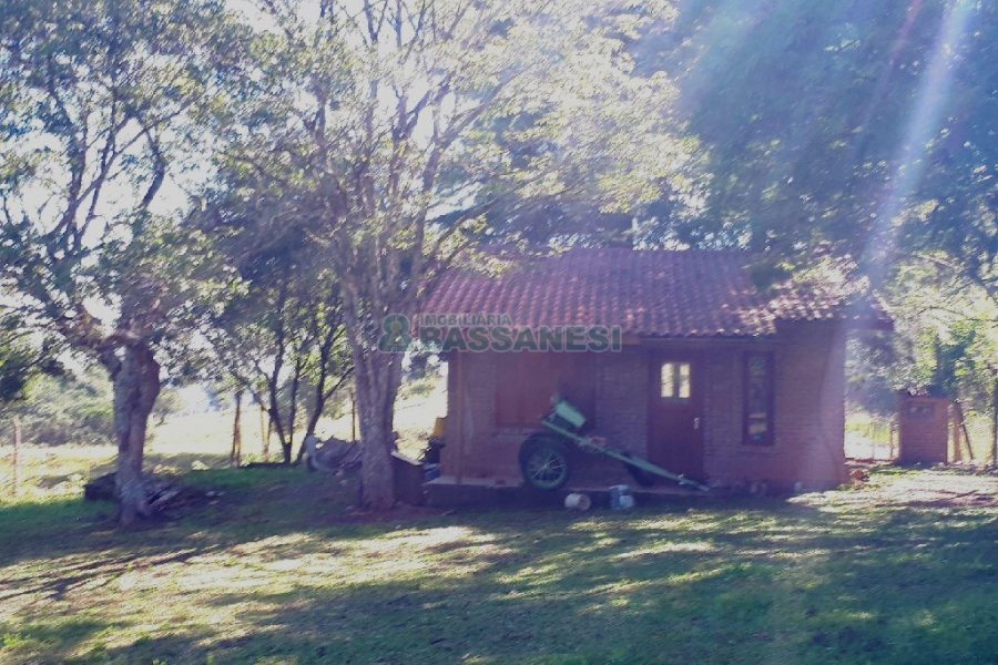 Casa com 200m², 5 dormitórios, 5 vagas, no bairro 3 Legua em Caxias do Sul para Alugar